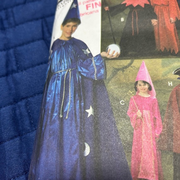 Simplicity costume pattern 9703- sm,med,lg-  robe -magician - dress - uncut - Picture 2 of 8